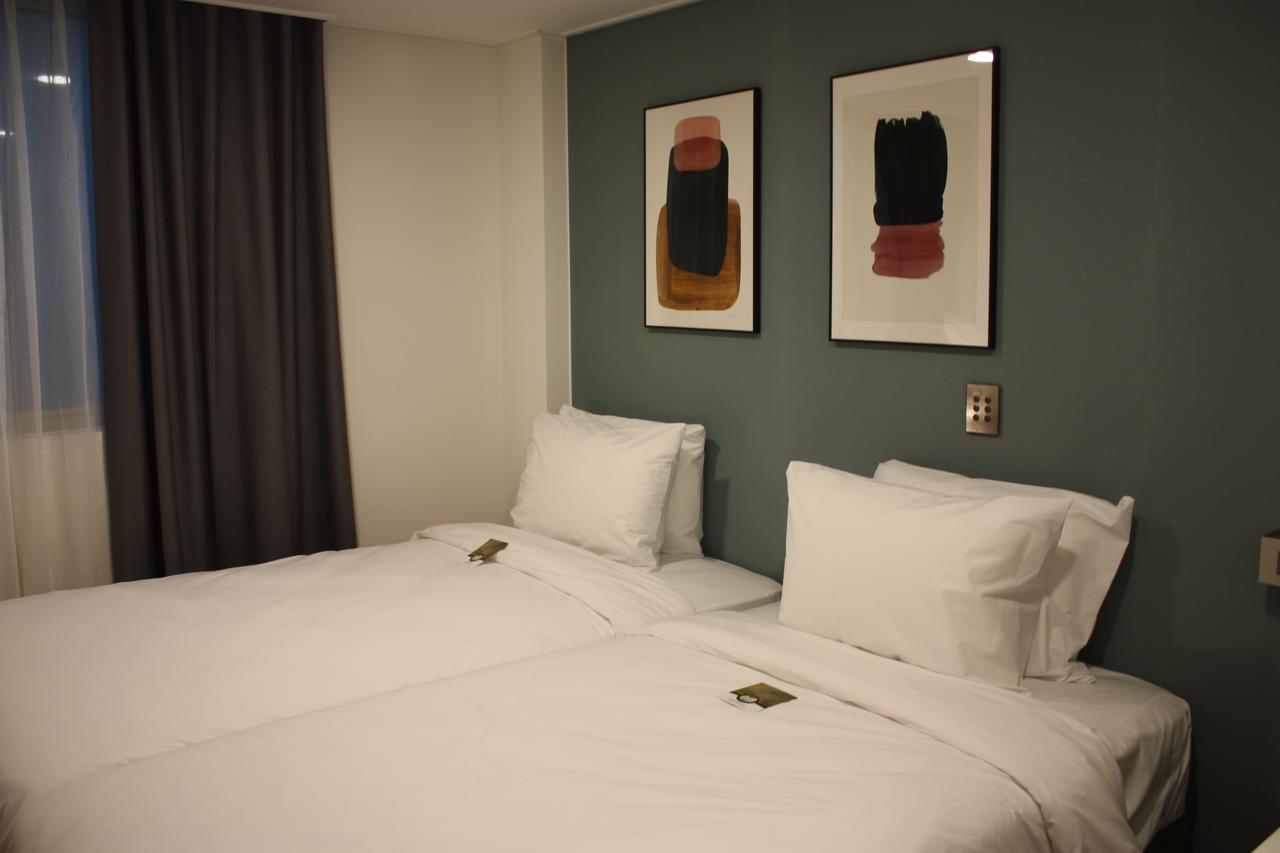 The Hotel Young Inn Seul Zewnętrze zdjęcie
