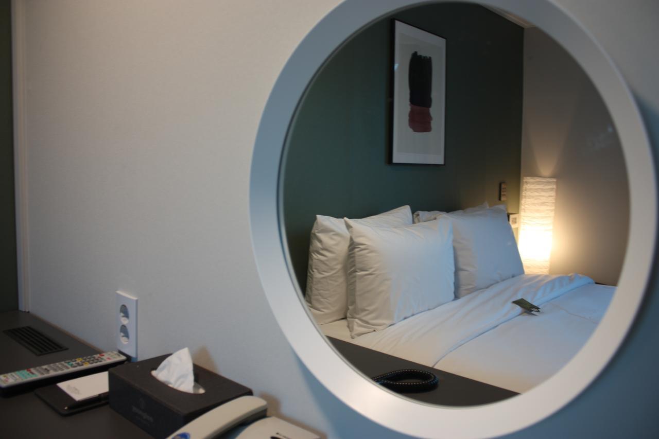 The Hotel Young Inn Seul Zewnętrze zdjęcie