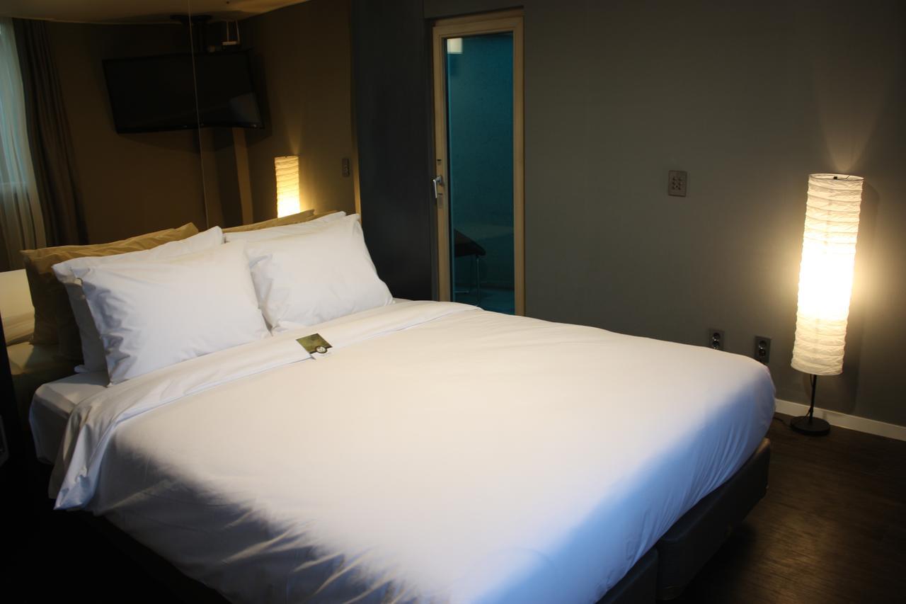 The Hotel Young Inn Seul Zewnętrze zdjęcie